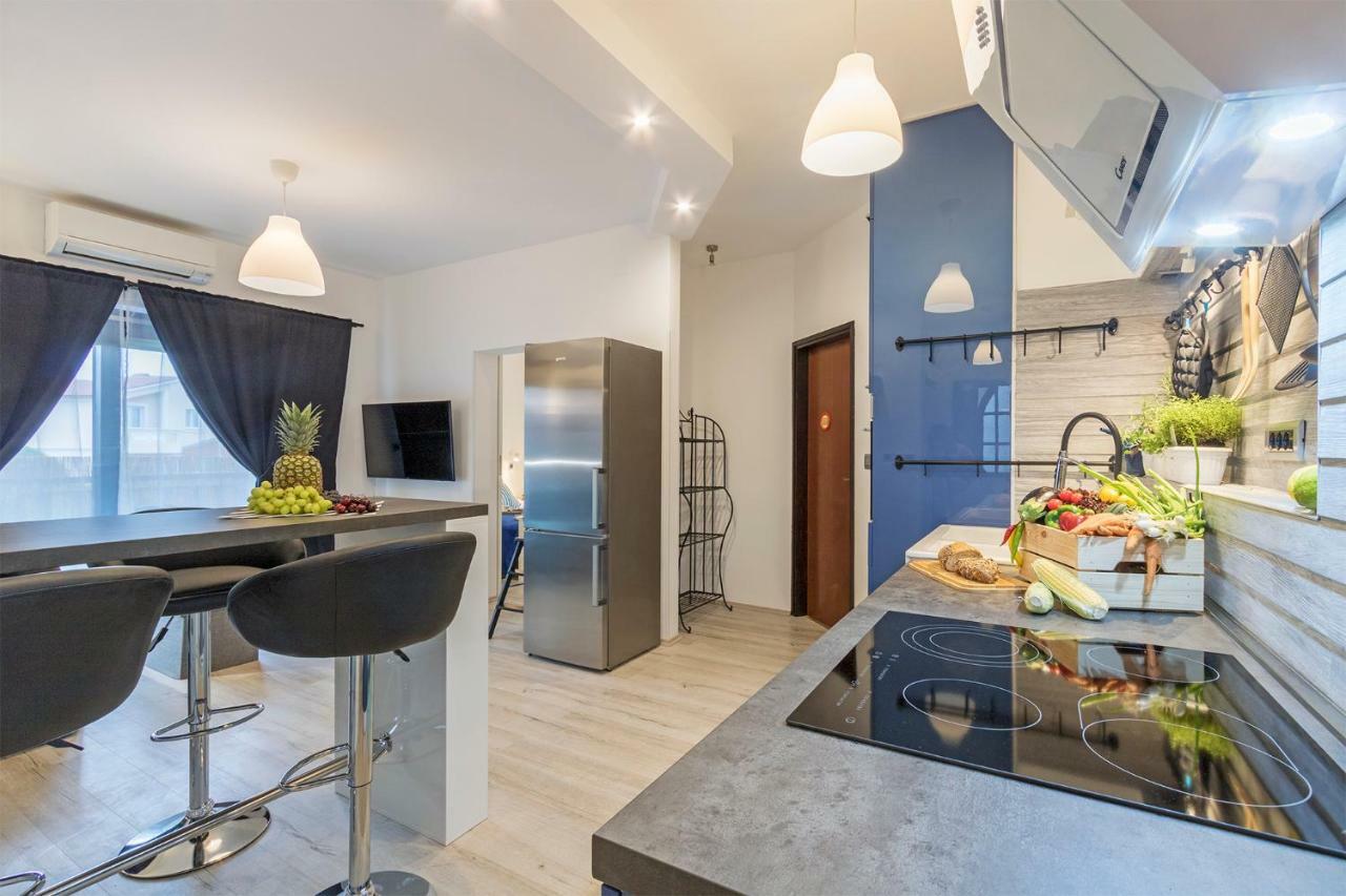 Apartment Danijela I プーラ エクステリア 写真