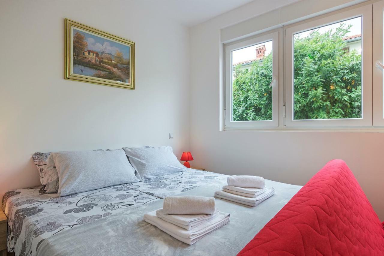 Apartment Danijela I プーラ エクステリア 写真
