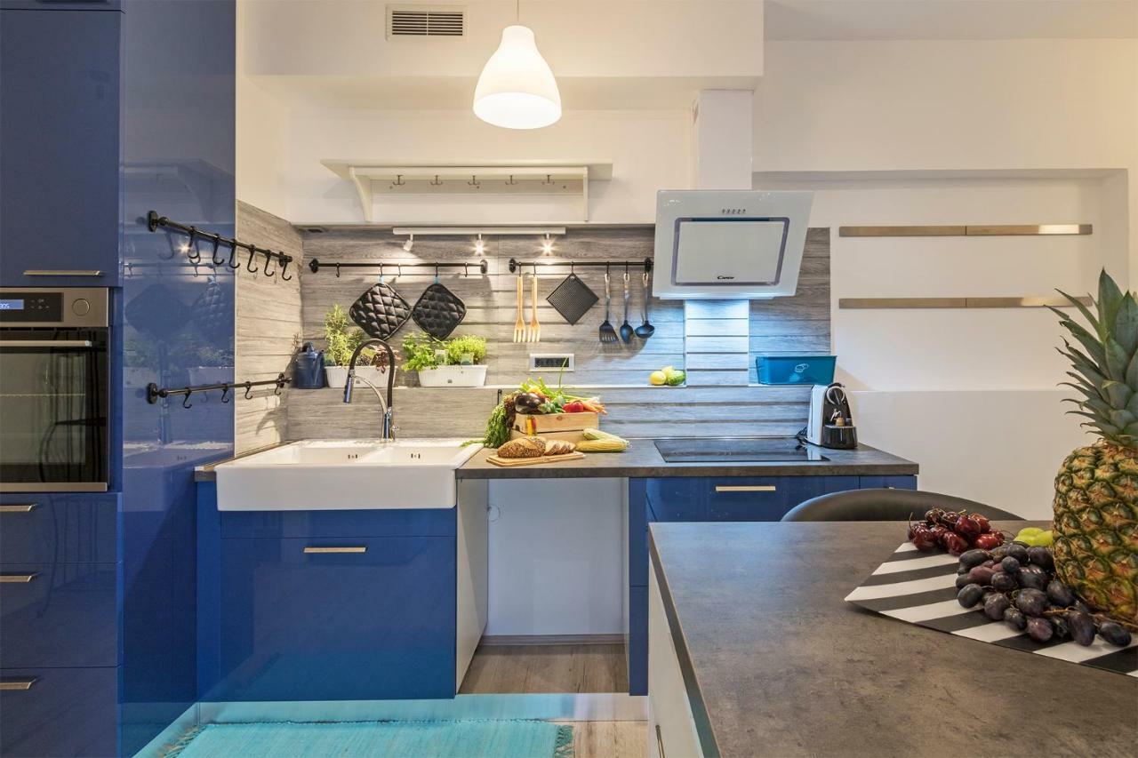 Apartment Danijela I プーラ エクステリア 写真